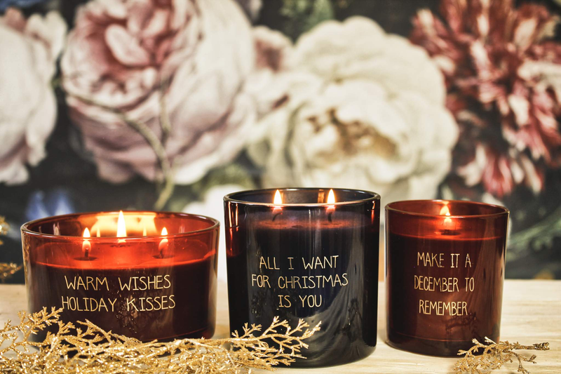 Sojakaars - rood - December To Remember Geur: Winter Wood-My Flame Lifestyle-interieur,kaars,kaarsen,kerst,lucifers,nieuw,voor haar